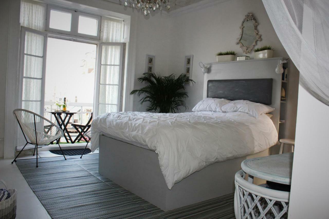 Guest house Angela's Guest Suites Margate
